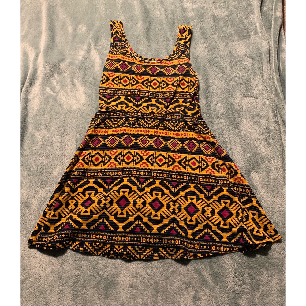 XHILARATION DRESS SIZE M